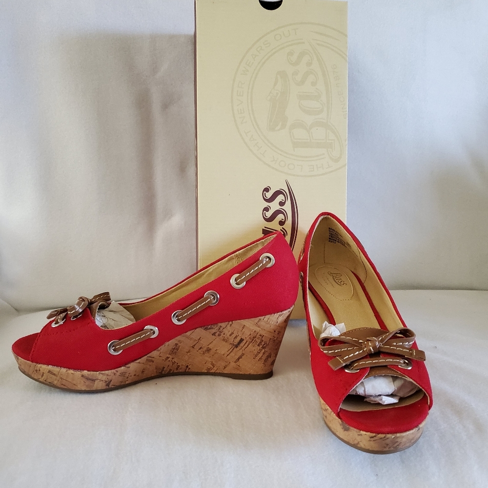 Bass Sandals WS